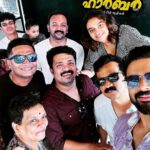 Krishna Praba Instagram - Life time bonding… Full of laughter, unity, positive vibes💓👯‍♀️ @harbour_cochin . . @joby_kannampadam @hemanthmenon @prasanthkanjiramattom @vivekanandv_official @meet_miya #get #together #gettogether #friendship #happiness #unity #positivity #positivevibes #laugh