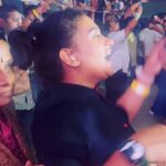 Krishna Praba Instagram - Awww…😍😍😍 Wt a show❤️❤️ No words..just blasting 🔥✨ @jagadish_palanisamy @anirudhofficial @jonitamusic We love you guyysss❤️🤗 You guys are just awesome 😍 #anurudh #event #live #eagle #enjoy #music #events Adlux International Convention & Exhibition Centre