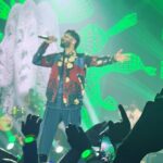 Krishna Praba Instagram - Awww…😍😍😍 Wt a show❤️❤️ No words..just blasting 🔥✨ @jagadish_palanisamy @anirudhofficial @jonitamusic We love you guyysss❤️🤗 You guys are just awesome 😍 #anurudh #event #live #eagle #enjoy #music #events Adlux International Convention & Exhibition Centre