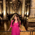 Kritika Sharma Instagram - Tourist spots to visit In Istanbul - part 1 1. Hagia Sofia - Outside 2. Hagia Sofia - inside Ps please wear full clothes when visiting mosques and take a scarf with you to cover your head or else you will have to pay for it inside ! 3. Dolmabahce Palace 4 .Dolmabahce Palace - the Gate 5 Dolmabahce Palace - outside garden 6 Simit - A famous street food of turkey 7 & 8 Basilica Cistern If you are planning a trip to turkey and have any questions feel free to comment below ! part 2 coming ! Outfit @saadgee.india Styled by @_vaishnavii.3011 #turkey #placestoseeinistanbul #istanbul #tourists #whattoseeinistanbul #2023 #trip #vacation Istanbul, Turkey