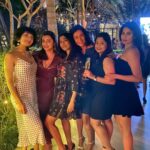 Kyra Dutt Instagram - Night out with the #RoyalFlamingos🏌🏻‍♀️ @paoli_dam JW Marriott Hotel Kolkata