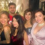 Kyra Dutt Instagram - Merry Christmas!🎄🌟🎅🏻✨🎀❄️🔔❤️