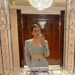 Kyra Dutt Instagram - In a room full of Art I’d still stare at you! The St. Regis Mumbai
