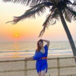 Kyra Dutt Instagram - 𝘍𝘦𝘦𝘭𝘪𝘯𝘨 & 𝘏𝘦𝘢𝘭𝘪𝘯𝘨 🌅