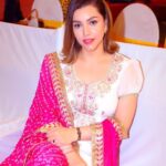 Kyra Dutt Instagram - 🌸🦢