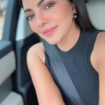 Lahari Shari Instagram - Chillin' in my ride, vibes on fleek 😎🚗 Snapped this lit video of me just sitting, smiling, and posing! 😇🖤 #happymood #happyday #LoveMyLife #CarVibes #SmileGoals #PosingGameStrong #FeelingMyself #reelsinstagram #reelsindia Hyderabad