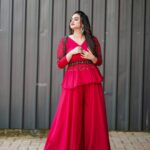 Lakshmi Nakshathra Instagram - Red is a bit of everything: kinda classy, kinda crazy. 📸. @imagiophotography_official Outfit: @acornfashionlines Stylist : @stylewithandriya Muah @mukeshmuralimakeover Asst. @arjunarju111 Jwlry : @goodwillcollectionskerala #lakshminakshathra