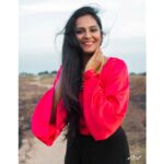 Lakshmi Priyaa Chandramouli Instagram - Hello, it's been a while! 🌶️ Shot by the brilliant @madwhoworks #PhotoShoot #ActorsLife #KollywoodActress #TamilActress #TamilPonnu #SelfStyling #SelfMakeUp #LakshmiPriyaaChandramouli #WorkLife #Experiments #GratitudeAlways #GratitudeAllDayEveryDay #EcrPhotoShoot #DreamWithoutFear #LoveWithoutLimits #HappyFace ECR