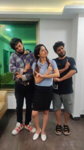 Leena Jumani Instagram - Bhaspan ka piyaar🚎

#reels #reelitfeelit #reelkarofeelkaro @mg_mehulgadani @vijendrajmofficial @raajsuri99