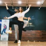 Leena Jumani Instagram - Birthday special 😜 Hitting a dance floor after a long time. With @mg_mehulgadani it was fun dancing with you😀 #reels #reelitfeelit #reelkarofeelkaro #descoveringmyself