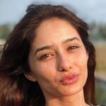 Leena Jumani Instagram - Shine brighter with your rawness. #berare #beyourself #scrubthedead