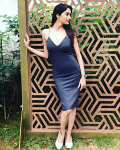 Leena Jumani Instagram - Feeling blue-tiful 💙
.
.
.
@anamikaprajapati10