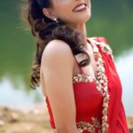 Madhavi Nimkar Instagram - Naam mera 💖😘🌹 . . Makeup by @supriya_pawar_bridal_makeover Style by @theelanstyle Photos and video by @filmmaker_25 Jewellery @jizajewellerystudio
