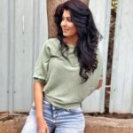 Madhavi Nimkar Instagram - I accept myself as I am 😎 I love the way I look ….💃☺️💞 . . #look #instagood #thursday #pic 🫶🏻