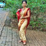 Madhavi Nimkar Instagram - #nauvarisaree 💖🌹 #lovethislook 🫶🏻 Jeweller by @sudiksha_art_jewellery_1912