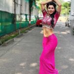 Madhavi Nimkar Instagram - Stand tall and shine bright ✨ Like a phataka 💥 . . Dhinchyak Diwali 2023 #starpravah