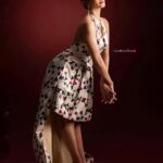 Madhavi Nimkar Instagram - I don’t pretend to be like everyone else I don’t want to be like anyone like else. And I will not change who I am just to “ Fit in “ 😉💖 • #iamme #instapost Outfit @rkboutique_fashion ❤️ Make up me and @richas_makeover05 Jewellery by @shreerampearls Style and managed by @isash22 Photographer @vishalbhoslephotography