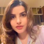 Madhu Sharma Instagram - If you are going to gossip 😜😜😜😜😜## #ree #reels #reelsinstagram #reelsvideo #reelitfeelit #reelkarofeelkaro #reelsindia #reef2reef #reelsviral #viral #viralreels #viralpost #viralvideo #gossip