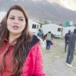 Madhu Sharma Instagram - Pangong Lake derives its name from the Tibetan word, “Pangong Tso”, which means “high grassland lake”. It is situated at a height of almost 4,350 metres and is the world’s highest saltwater lake. Pangong Lake is divided into five sublakes, called Pangong Tso, Tso Nyak, Rum Tso (twin lakes) and Nyak Tso. Its water, which seems to be dyed in blue, stands in stark contrast to the arid mountains surrounding it and is also known to change colors, appearing blue, green and red at different times. During winter the lake freezes completely. Extending to almost 160km, one-third of the Pangong Lake lies in India and the other two-thirds in China. On the Indian side, an Inner Line Permit is required to visit the lake as it lies on the Sino-Indian Line of Actual Control. Pangong Lake, Ladakh