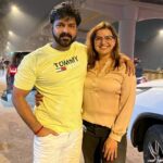 Madhu Sharma Instagram - जन्मदिन की ढेर सारी शुभकामनाएं @madhhuis #birthday #happy #happybirthday #happiness @shashikesh888 @shashikeshKumar5272 @singhpawan999 #shashikeshkumar #celebrate #congurulation #pawansingh #powerstar #birthdaywishes #birth #bihar #bhojpuri #bhojpurisong #bhojpuriactor #singer #actor #birthdayparty #happybirthday #faimly #bhojpuricinema #maa #pawansingh999 #singhpawan999 Bihar