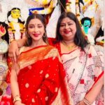 Madhuurima Instagram - Joy maa Durga. ❤️❤️❤️ Saree @roopmilanofficial Styling @littlepuffsofhappiness @styleitupwithraavi
