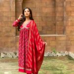 Maera Mishra Instagram - Need more confidence? Wear Red❤️ Outfit by @nehamtaonline 🌸 PR by @ashwanivolvorine #redsuit #red #indian #indianfashion