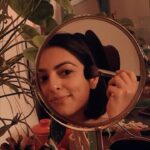 Maira Doshi Instagram - GRWM for a cozy Valentine’s date night w/ @kimirica💖 Love is in the air and my fave ‘Kimirica’s Love Story Collection’ makes this magical season more romantic. Every whiff of these divine bath & body products makes you feel loved and pampered🫶🏻 I adore it so much that I am now gifting it to my partner this Valentine’s as it will remind him of my love every day!! My V-day preps, done right w/ Kimirica... and yours?? Available on kimirica.shop, Amazon, Myntra & Nykaa. You can also shop from their stores available at: 📍Indore, Mumbai, Hyderabad . . . #Valentines #ValentinesGifts #GiftsForHim #GiftOfLove #SeasonOfLove #KimiricaValentineStore #Kimirica Shot by: @ayu.agnihotri 🦋🤍