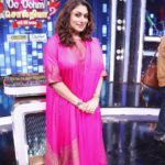 Malavika Instagram - It's all about my strategy, suspense, and surprises on Vijay TV's Oo Solriya Oo Oohm Solriya show! Will I conquer the challenges and claim the rewards?🤩🏆 . . Stay tuned ❤️