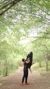 Malavika Krishnadas Instagram - This is a very special video which is going to be my most favorite one on my feed as this is our first dance reel together .. I know its not perfect but this is more than perfect for me 💗

I was smiling throughout the whole time I was editing this video… I must admit that he has never failed to make me happy .

He was ready to do this dance just for me even though he is very nervous in general as dancing is not his strongest suit.

I have so much more to write but I have to stop this abruptly.

I will miss you 🙂…

Comeback soon ❤️🛳… @thejusjyothi 
.
VC : @chikkuasc 
.
#challeya #sharukhkhan #nayanthara #coupledance #husbandandwife #husbandandwifedance #reeltogether #jawan

@iamsrk @atlee47 @redchilliesent