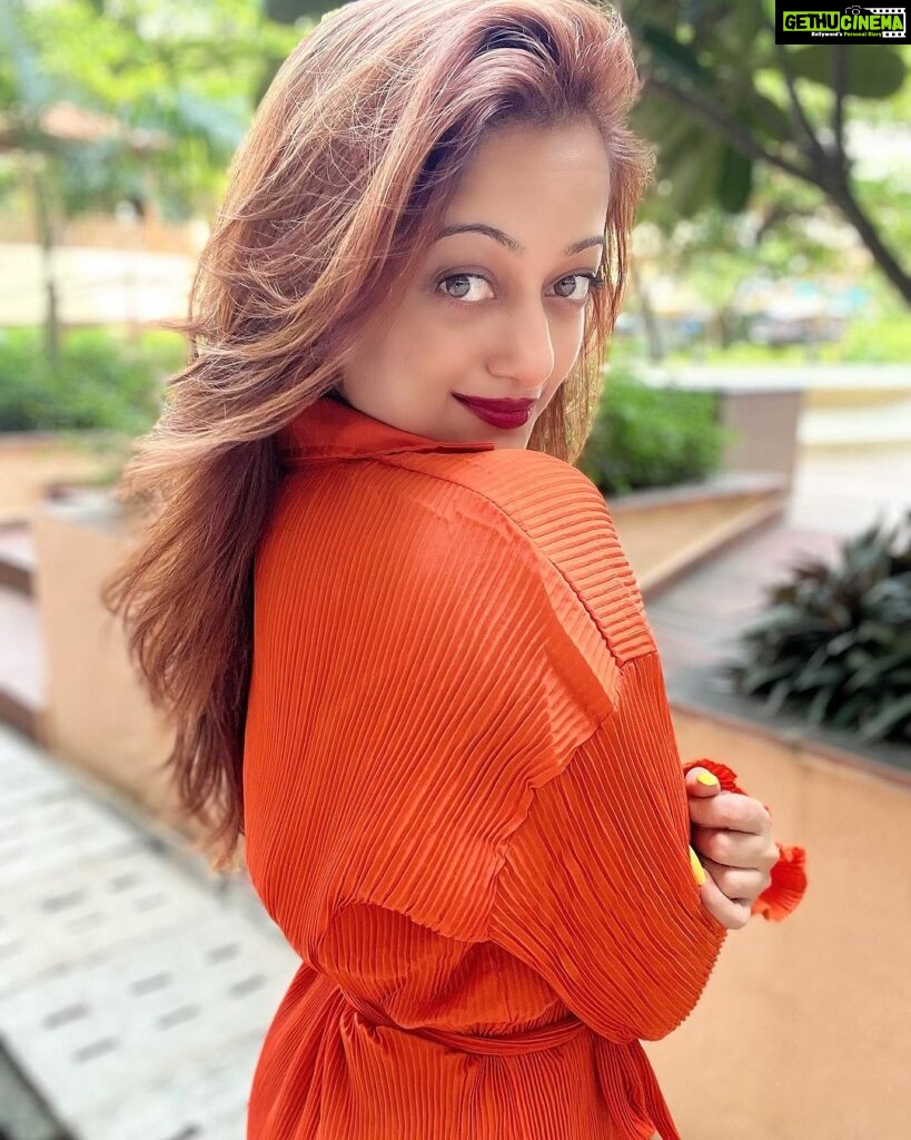 Manasi Naik Instagram - It’s the RECIPROCITY for me. I deserve to be FILLED the same way I pour…👱🏻‍♀️ Thank you Universe 💫 I will Not Give Up Growing Glowing And Healing ❤️‍🩹 #ManasiNaik #Actor #Performer #Beingme #OnMyOwn #Beauty #OOTD #fashionstyle #MyStyle #Secret #grattitude #Happy #survivor #Growing #Glowing #WorkingHard #WatchMeGrow #ThankYou #SelfRealisation #survivor #Cultured #Morals #Focused #mentalhealthawareness #MentalPeace #NewDreams #NeverGiveUp #newbeginnings 🧿 #CatMomOf12