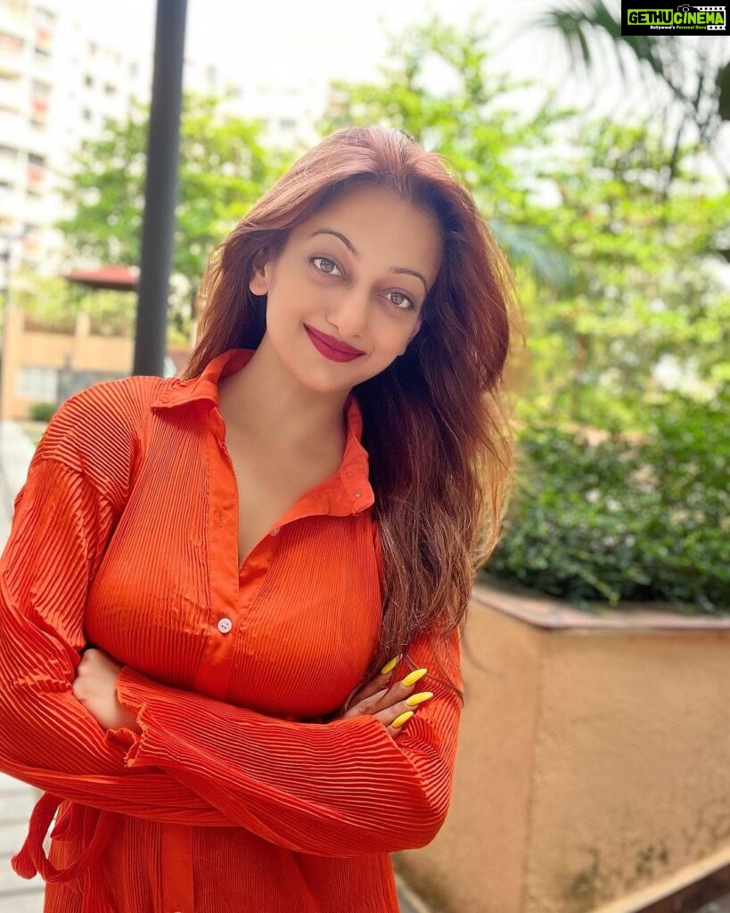 Manasi Naik Instagram - It’s the RECIPROCITY for me. I deserve to be FILLED the same way I pour…👱🏻‍♀️ Thank you Universe 💫 I will Not Give Up Growing Glowing And Healing ❤️‍🩹 #ManasiNaik #Actor #Performer #Beingme #OnMyOwn #Beauty #OOTD #fashionstyle #MyStyle #Secret #grattitude #Happy #survivor #Growing #Glowing #WorkingHard #WatchMeGrow #ThankYou #SelfRealisation #survivor #Cultured #Morals #Focused #mentalhealthawareness #MentalPeace #NewDreams #NeverGiveUp #newbeginnings 🧿 #CatMomOf12