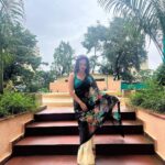 Manasi Naik Instagram - Before I stoop to your level I’ll show you how you aren’t on mine 💋 One thing about me … I will always move with love ❤️ Integrity 🫶🏻 And Pure intentions 🤞🏻 Kuch der Aur…😈🤙🏻!!! Thank you Universe 💫 I will Not Give Up Growing Glowing And Healing ❤️‍🩹 #ManasiNaik #Actor #Performer #Beingme #OnMyOwn #Beauty #OOTD #fashionstyle #MyStyle #Secret #grattitude #Happy #survivor #Growing #Glowing #WorkingHard #WatchMeGrow #ThankYou #SelfRealisation #survivor #Cultured #Morals #Focused #mentalhealthawareness #MentalPeace #NewDreams #NeverGiveUp #newbeginnings 🧿 #CatMomOf12
