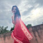Manasi Naik Instagram - I’m a Very very Boring Baby ! All I do is Work Hard,Make Money And Come Home 🏡❤️🫶🏻 Kuch Der Aur…☔️ Thank you Universe 💫 I will Not Give Up Growing Glowing And Healing ❤️‍🩹 #ManasiNaik #Actor #Performer #Beingme #OnMyOwn #Beauty #OOTD #fashionstyle #MyStyle #Secret #grattitude #Happy #survivor #Growing #Glowing #WorkingHard #WatchMeGrow #ThankYou #SelfRealisation #survivor #Cultured #Morals #Focused #mentalhealthawareness #MentalPeace #NewDreams #NeverGiveUp #newbeginnings 🧿 #CatMomOf12