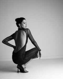 Manasvi Mamgai Instagram - Color or B/W? #Swipe