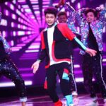 Mani Chandra Instagram - Its all because of Dance 🕺❤️ Yaaraiyum thoosai pola Dhutcham endru ennaadhae Thirugani illai endraal Railae illai maravaadhae 🔥 EVP Film City