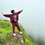 Mani Chandra Instagram - Standing at the Edge of the cliff🏔️ Beauty is not what you see , It’s all about how you feel… Feeling good ☺️🖤 #naturelove #nature #manichandra