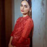 Manushi Chhillar Instagram - ❤️❤️ @archanajaju.in @anaqajewels @pixel.exposures @hair.studio.suhas @sheefajgilani @styledbyastha