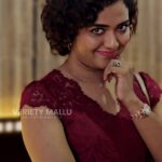 Mareena Michael Kurisingal Instagram - ഒരു റോസാപൂവിനെ നോക്കുന്നപോലെ ഉണ്ട് മെറിനയെകാണാൻ | Shesham mykil Fathima movie promotion | @mareenamichaelkurisingal #trending #viral #instagram #love #explorepage #explore #instagood #fashion #follow #tiktok #like #likeforlikes #followforfollowback #photography #india #trend #instadaily #memes #music #style #trendingnow #reels #foryou #likes #photooftheday #model #beautiful #bollywood #bhfyp #insta