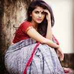 Megha Chakraborty Instagram - Happy Nabami🙏🏻 #meghachakraborty #duggaelo