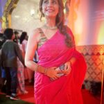 Megha Chakraborty Instagram - I just love Bengali attire 🩷 Click : @sahilphull #meghachakraborty #festivaloutfit #durgapuja #pink #rani #bengali #bongbeauty