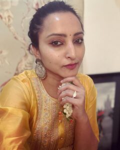Meghana Gaonkar Instagram - Let the light within you & i shine the brightest. ✨🪔 ದೀಪಾವಳಿ ೨೦೨೩