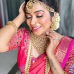 Meghashree Instagram – Makeup by @_makeupbyrohini_ss 
@meghashree_official 
Mentor @makeupbyyashugowda 
.
.
.
.
#fashionlook 
#muhuratamsaree 
#muhurthamlook 
#bookyourweddingday 
#booknonbridalmakeup