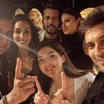Mehrene Kaur Pirzada Instagram - Had a great time with these amazing people at the #SultanOfDelhi success party 💫 Thank you all for making our show No.1 and most importantly thank you for giving your reviews - your love is all that matters to us ❤️ #SoD PS: we didn’t decide to be colour coordinated. It just happened 😆 #blackandwhite