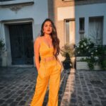 Mitali Mayekar Instagram – Sunshine in my pocket.🌻
.
.
📸 @sidchandekar 
Styled by @shivanipatil_ 
Outfit @miestetica.in 
#france #paris #dreamdestination #bonjour #tinypanda #travelbug #vacayvibes #traveller Montmartre