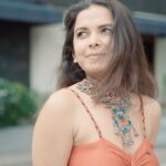 Mitali Mayekar Instagram - Come with me to Thailand! 💯 And here’s a secret you won’t wanna miss: Pack @theearthrhythm’s Hybrid Sunstick with you! This sunstick is the ultimate game-changer for my vacation. With SPF 50, it’s my trusted companion in shielding me from the sun’s rays while I soak up the beauty of Thailand. With this sunstick, I stay protected without any white cast. Oh, and did I mention it’s refillable? Sustainable sun care for the win! ♻️ Remember, sunscreen love is all about consistency – make sure to reapply every 2-3 hours for that beautiful vacation glow. 😉 @theearthrhythm @goldcoastfilmsofficial #earthrhythm #inclusivity #sustainability #efficacy