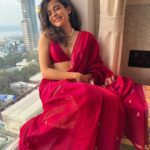 Mithila Palkar Instagram - पहिली दिवाळी 🏠✨ Happy Diwali, everyone! Here’s wishing you the brightest and loveliest year! Be safe ♥️ Saree @sawenchi Jewellery @houseofaadyaa