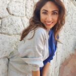 Mouli Ganguly Instagram - Take a little time to smile :)