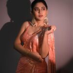 Mrunmayee Deshpande Instagram - @sarrikaaaaaa @nehachaudhary_ @sujatakadam_ @snehakelkar906