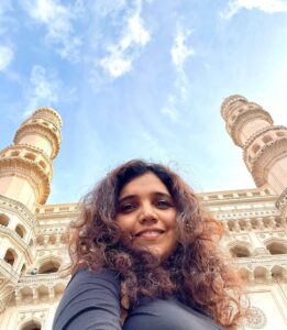 Mukta Barve Instagram - Can you guess the city? 
शहर ओळखता येईल?
#travel #travelgram #india #muktabarve #beyondmuktabarve  #history #indianhistory #historicalstructure #hustoricalmonument #mushafeer