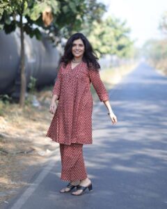 Mukta Barve Instagram - OUT OF STOCK! 

~ Your favourite Coord set is here! 

Dresscode : FMB-001

*Limited stock available* 

• DM us to get this exclusive outfit, tailor - made just for you!! 

- Orders will be taken until stock lasts. so, Hurry Up! 

In frame : @muktabarve ❤️

MUA : @gayatridhanve_mua 

Shot by - @prashantdhanvephotography 

#womenwear #cottoncoordsets #womenfashion #indianfashion @retro #fashionblogger #fashionstyle #sustainablefashion #cotton #ootd #style #styling #actor #fsshionista #muktabarve #collaboration #marathimandaldubai #dubai #clientdiaries #client #dubaiexpact #dubai🇦🇪 #online #homegrown #brand #onlinebusiness #onlineshopping #vocalforlocal #india #marathimulgi #fashiongram